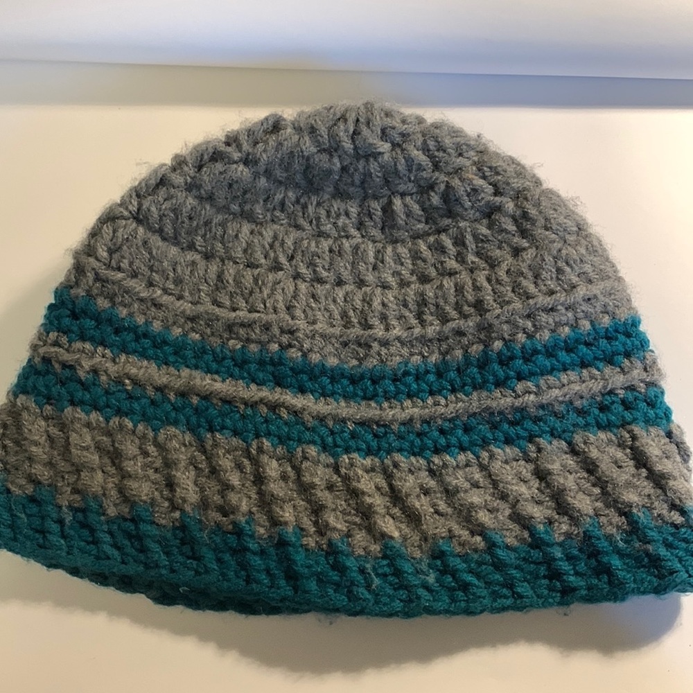 Hand Kint Grey & Teal Winter Beanie Touque